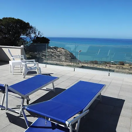 Belvedere Scaladeiturchi ゲストハウス リカータ