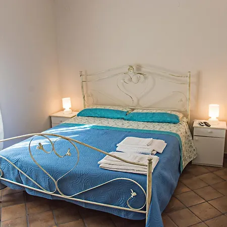 ゲストハウス Belvedere Scaladeiturchi リカータ